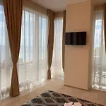 Impera Boutique *